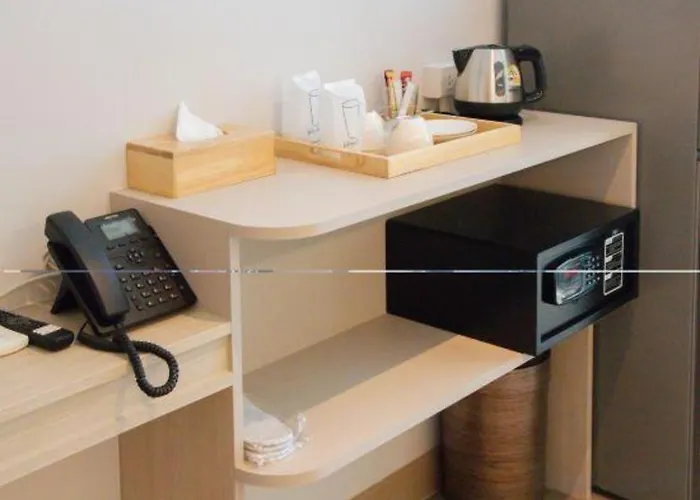 Hotel Holm 3*