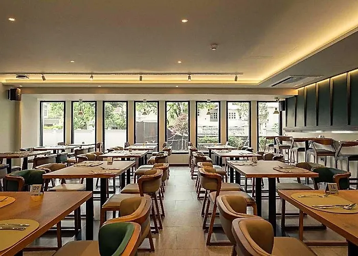 Holm Bangkok