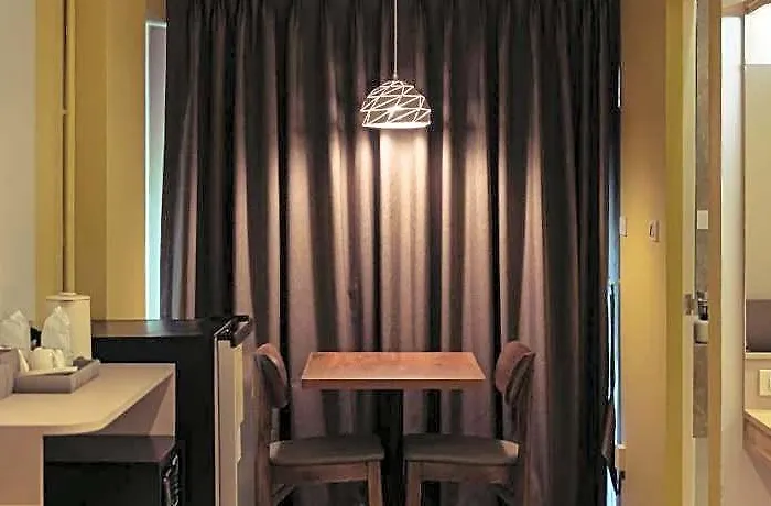 Hotel Holm 3*
